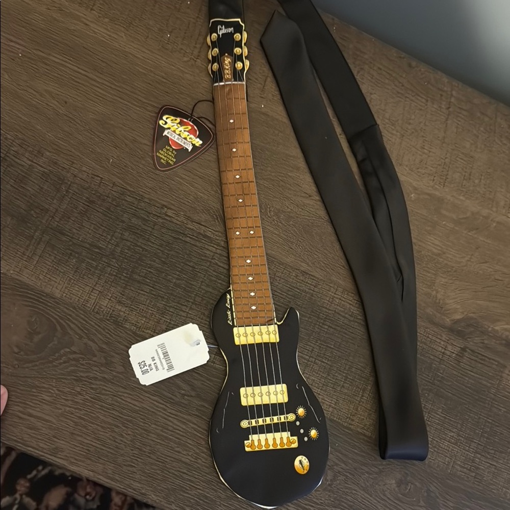 Gibson Black and Gold Guitar Tie - Picture 5 of 5